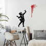 Wallity Banksy Metal 09 Escultura de pared negra